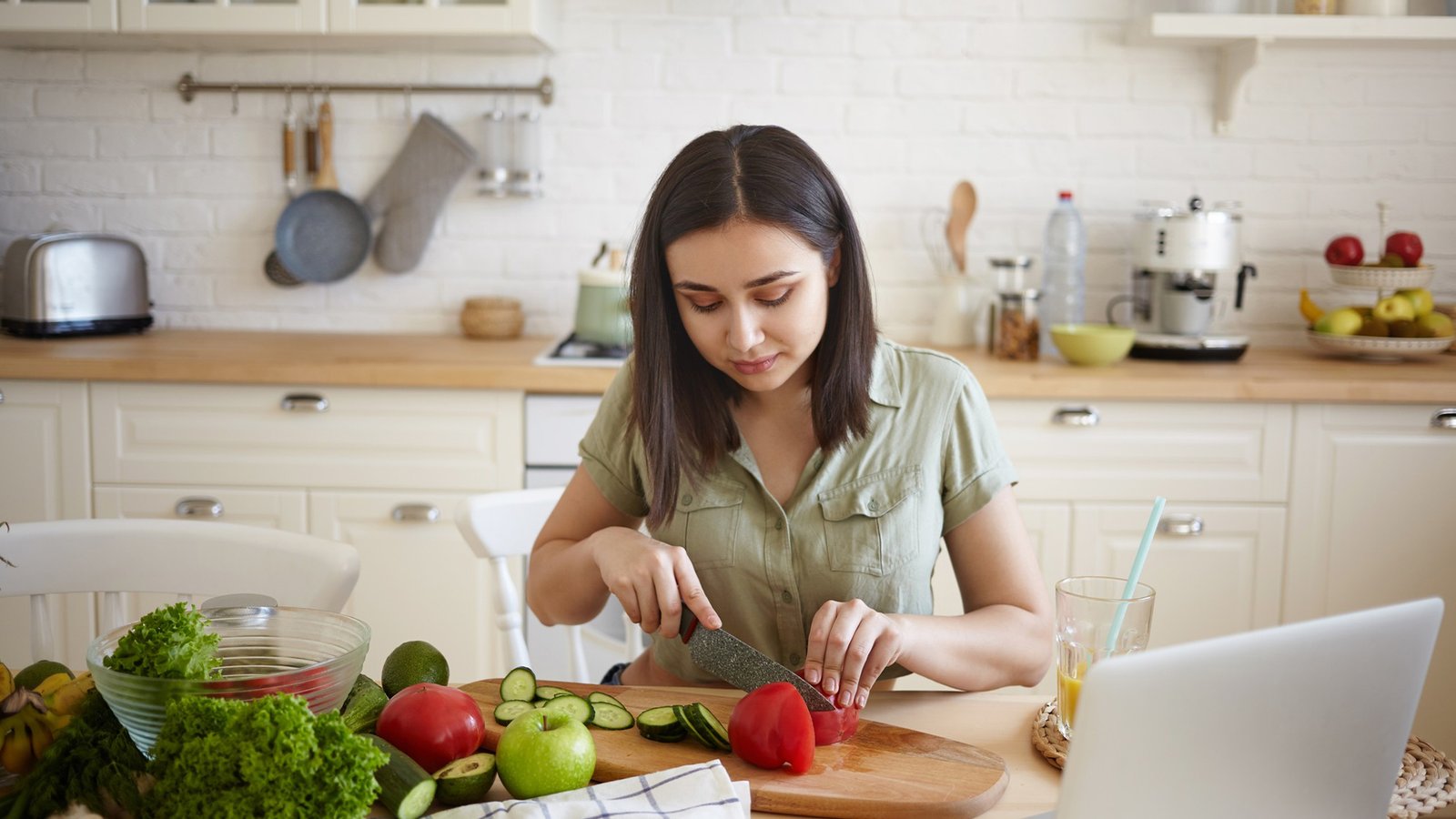 Mastering Lipid Balance for Healthy Cholesterol and Triglycerides Naturally